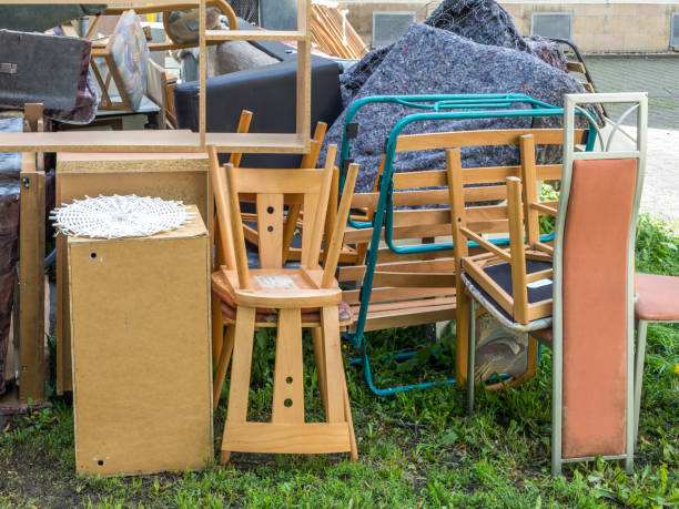 Best Construction Debris Removal  in Yakima, WA